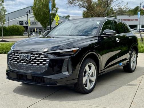 2025 Audi Q5 Premium Plus