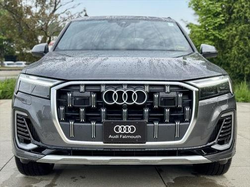 2025 Audi Q7 55 Premium Plus