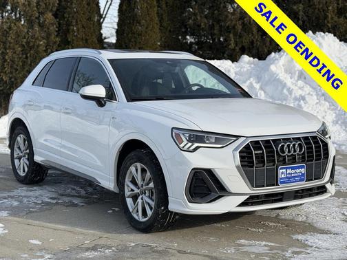 2025 Audi Q3 Premium 45 TFSI S line quattro Tiptronic