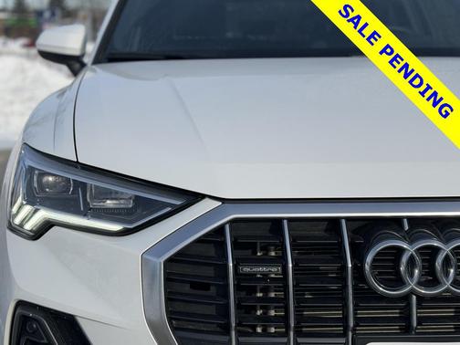 2025 Audi Q3 Premium 45 TFSI S line quattro Tiptronic