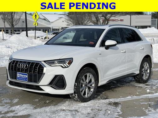 2025 Audi Q3 Premium 45 TFSI S line quattro Tiptronic