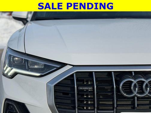 2025 Audi Q3 Premium 45 TFSI S line quattro Tiptronic