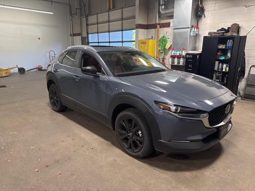 2025 Mazda CX-30 2.5 S Carbon Edition