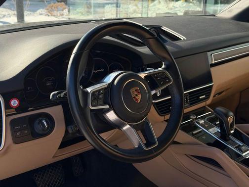 2023 Porsche Cayenne Cayenne