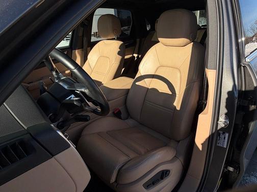 2023 Porsche Cayenne Cayenne