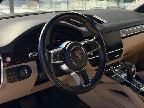 2023 Porsche Cayenne Cayenne