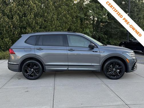 2024 Volkswagen Tiguan 2.0T SE R-Line Black 4MOTION