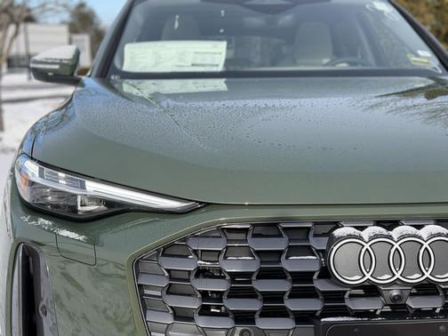 2025 Audi Q5 Prestige TFSI quattro S tronic