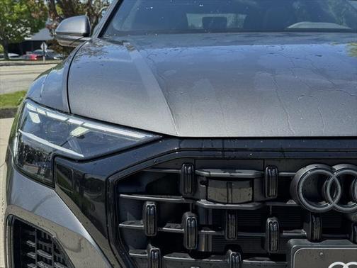 2025 Audi Q8 55 Premium