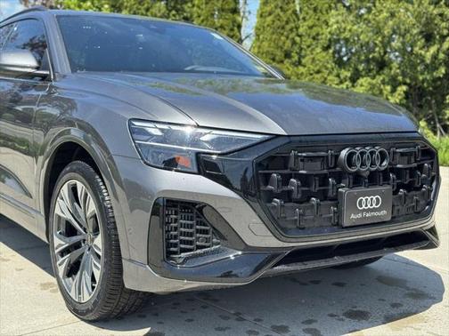 2025 Audi Q8 55 Premium