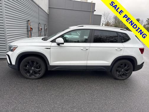 2023 Volkswagen Taos 1.5T SE