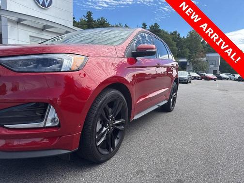 2024 Ford Edge ST