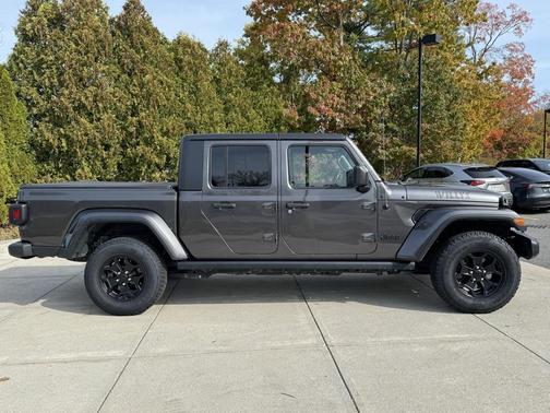 2021 Jeep Gladiator Willys 4x4