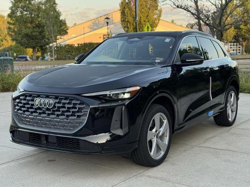 2025 Audi Q5 Premium Plus