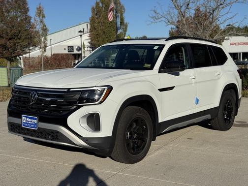 2025 Volkswagen Atlas 2.0T Peak Edition