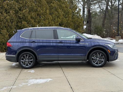 2022 Volkswagen Tiguan 2.0T SE 4MOTION