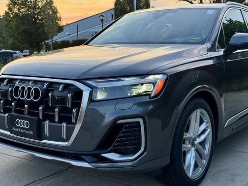 2025 Audi Q7 55 Premium Plus