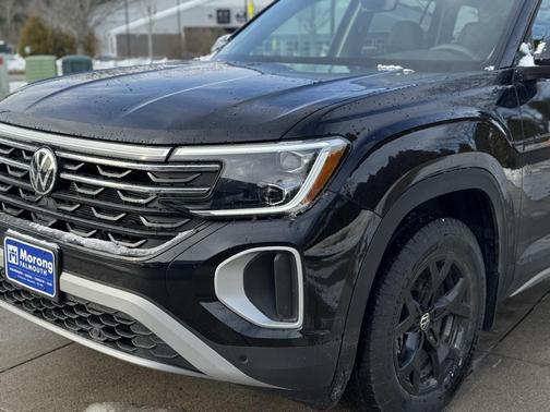 2026 Volkswagen Atlas Peak Edition