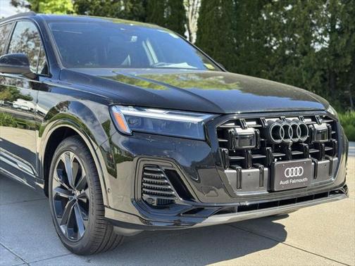 2025 Audi Q7 55 Premium Plus