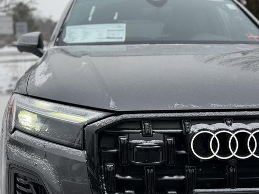 2026 Audi Q7 55 Premium Plus