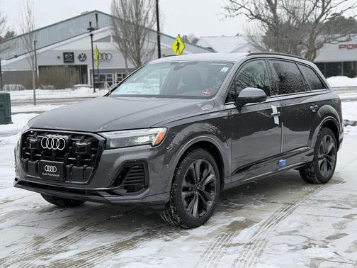 2026 Audi Q7 55 Premium Plus