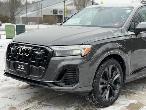 2026 Audi Q7 55 Premium Plus