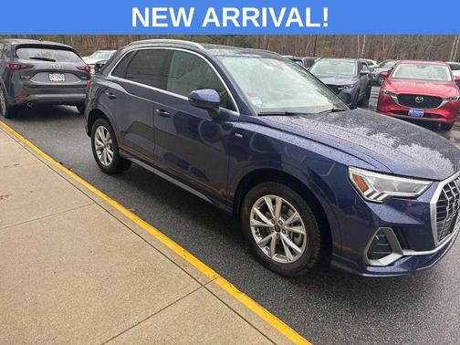 2022 Audi Q3 45 S line Premium Plus
