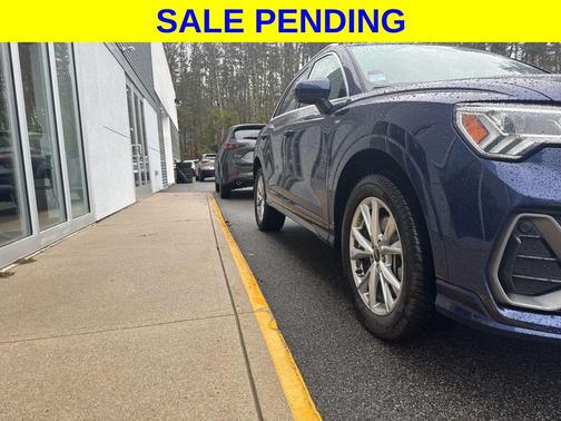 2022 Audi Q3 45 S line Premium Plus