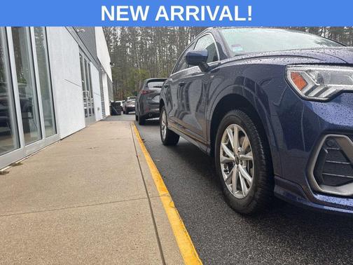 2022 Audi Q3 45 S line Premium Plus