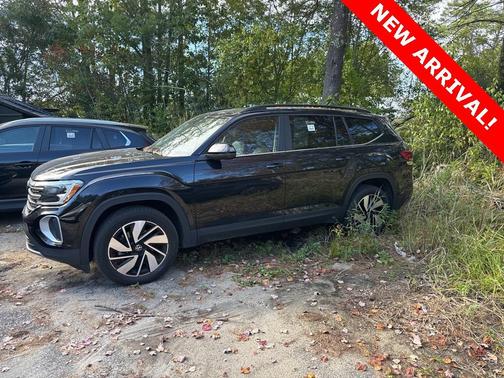 2024 Volkswagen Atlas 2.0T SE w/Technology 4MOTION