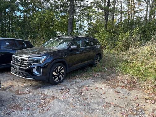 2024 Volkswagen Atlas 2.0T SE w/Technology 4MOTION