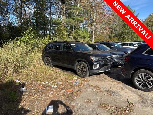 2024 Volkswagen Atlas 2.0T SE w/Technology 4MOTION
