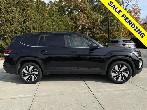2024 Volkswagen Atlas 2.0T SE w/Technology 4MOTION
