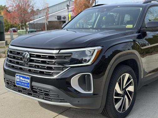 2024 Volkswagen Atlas 2.0T SE w/Technology 4MOTION