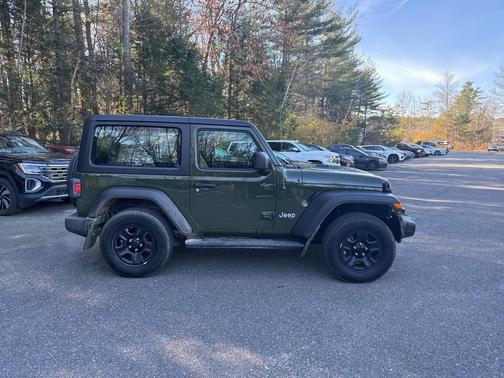 2021 Jeep Wrangler Sport