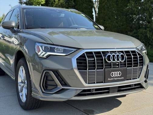 2025 Audi Q3 45 S line Premium Plus