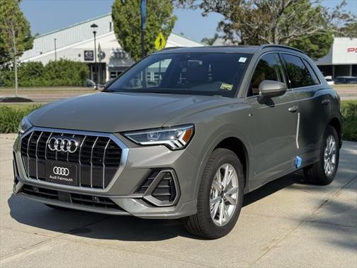 2025 Audi Q3 45 S line Premium Plus