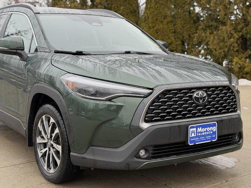 2023 Toyota Corolla Cross XLE