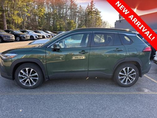 2023 Toyota Corolla Cross XLE