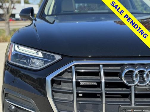 2022 Audi Q5 40 Premium Plus