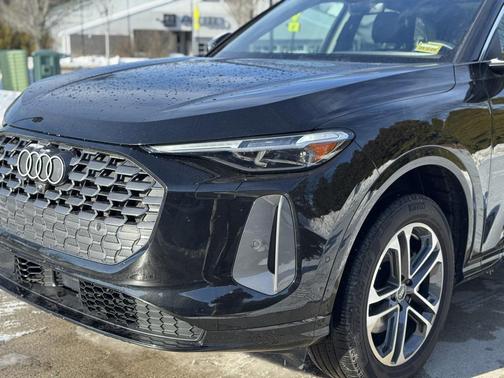 2025 Audi Q5 Premium Plus TFSI quattro S tronic