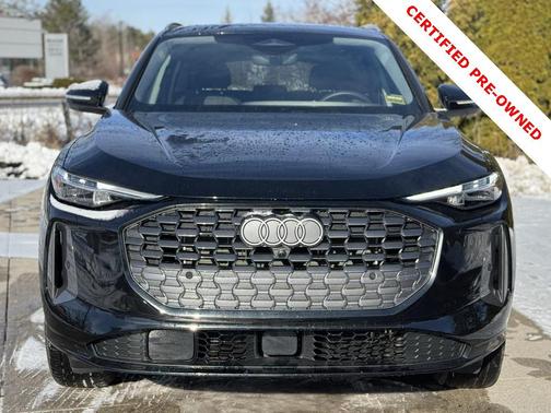 2025 Audi Q5 Premium Plus TFSI quattro S tronic