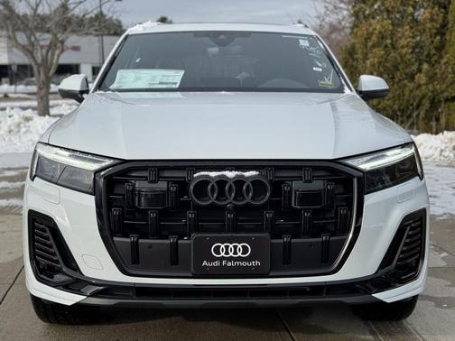2026 Audi Q7 45 Premium