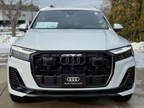 2026 Audi Q7 45 Premium