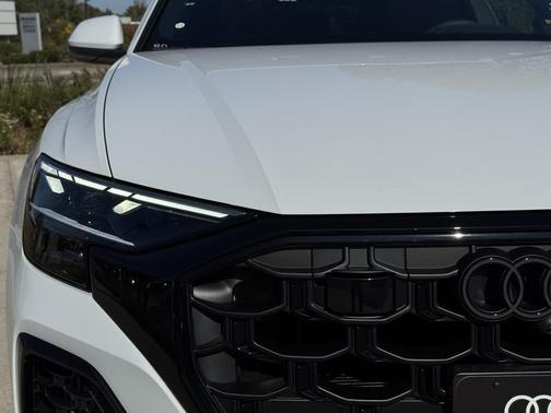 2026 Audi Q8 55 Premium Plus