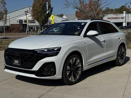 2026 Audi Q8 55 Premium Plus
