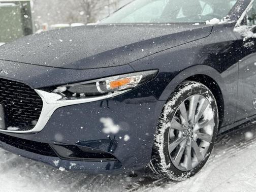 2025 Mazda Mazda3 FWD w/Preferred Package