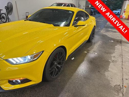 2015 Ford Mustang EcoBoost Premium