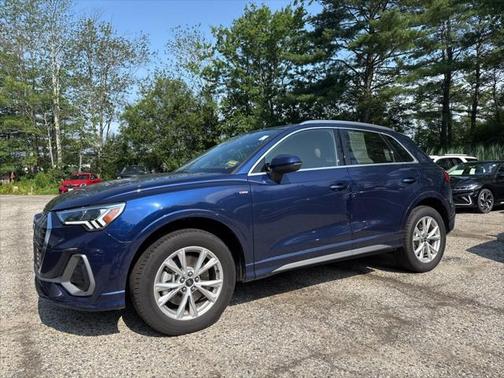 2025 Audi Q3 Premium 45 TFSI S line quattro Tiptronic