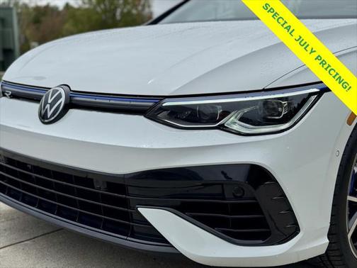 2023 Volkswagen Golf R 2.0T Manual